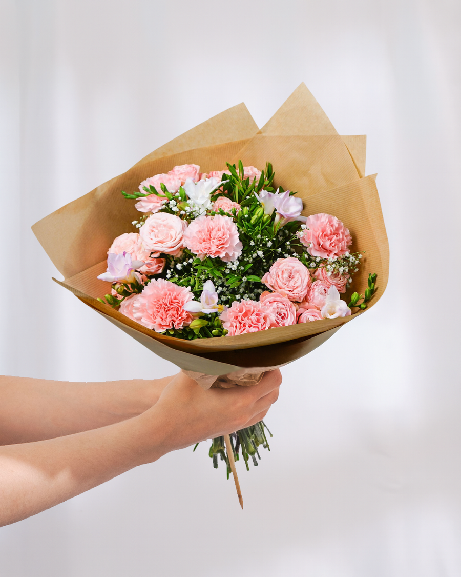 Luscious Pinks Bouquet - Guernsey Flowers by Post
